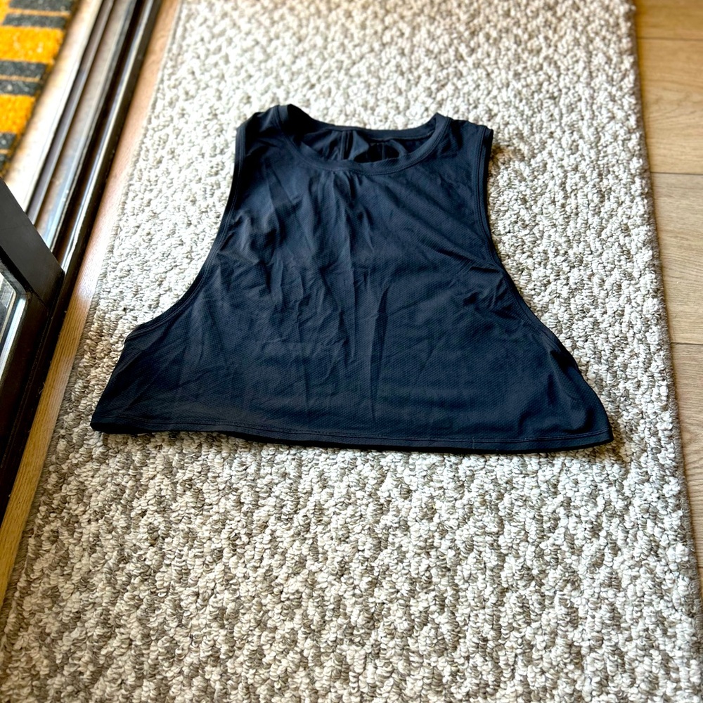 Athleta Black Muscle Tee Crop Top